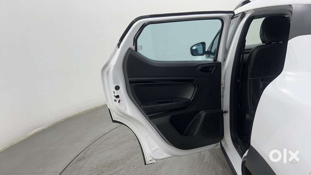 Renault Kiger Rxz, 2022, Petrol