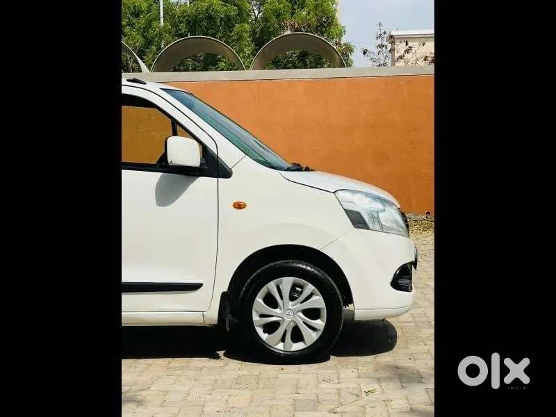 Maruti Suzuki Wagon R Vxi, 2011, Petrol