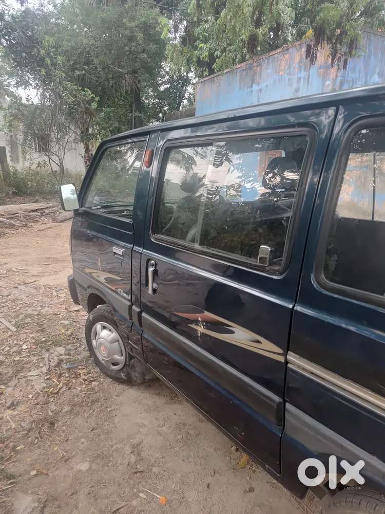 Maruti Suzuki Omni 2010
