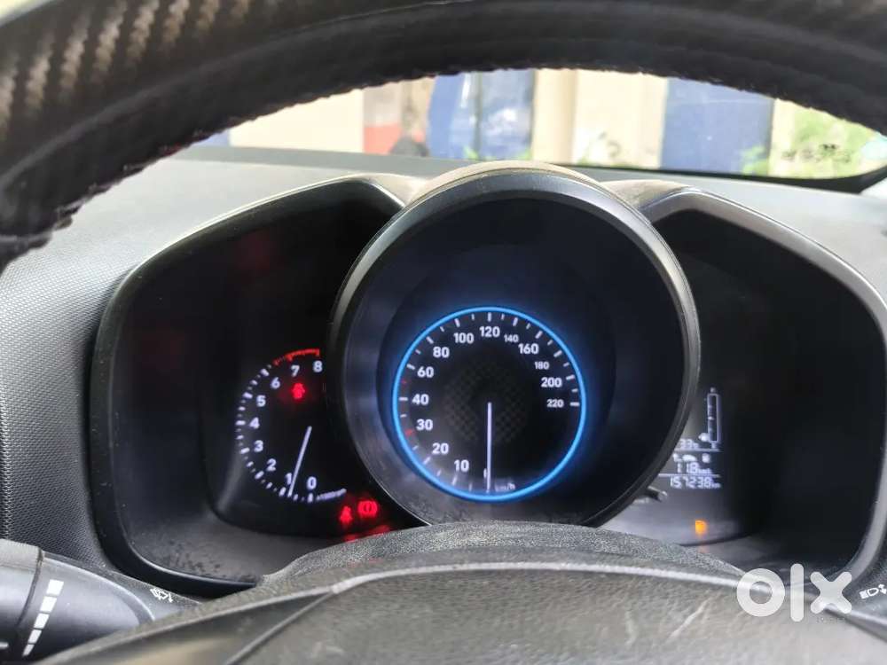 Hyundai Venue 2021 Petrol Well Maintained