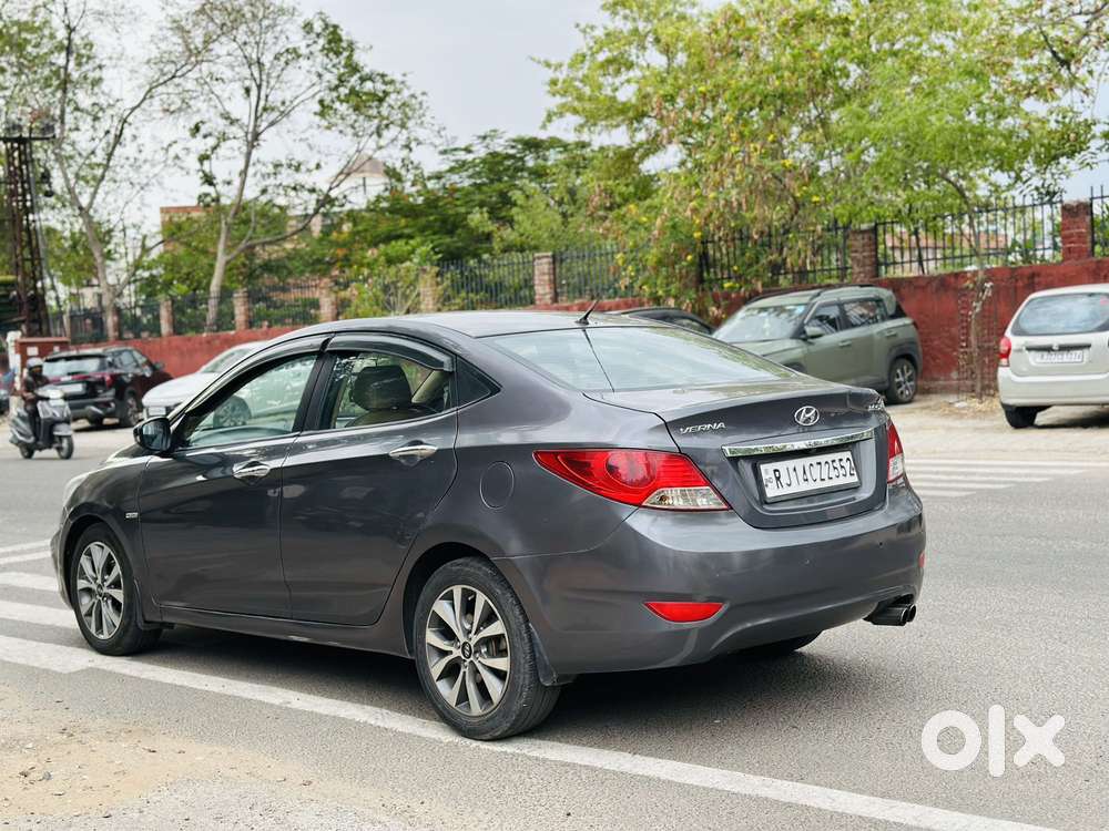 Hyundai Verna Crdi 1.6 At Sx Option, 2014, Diesel