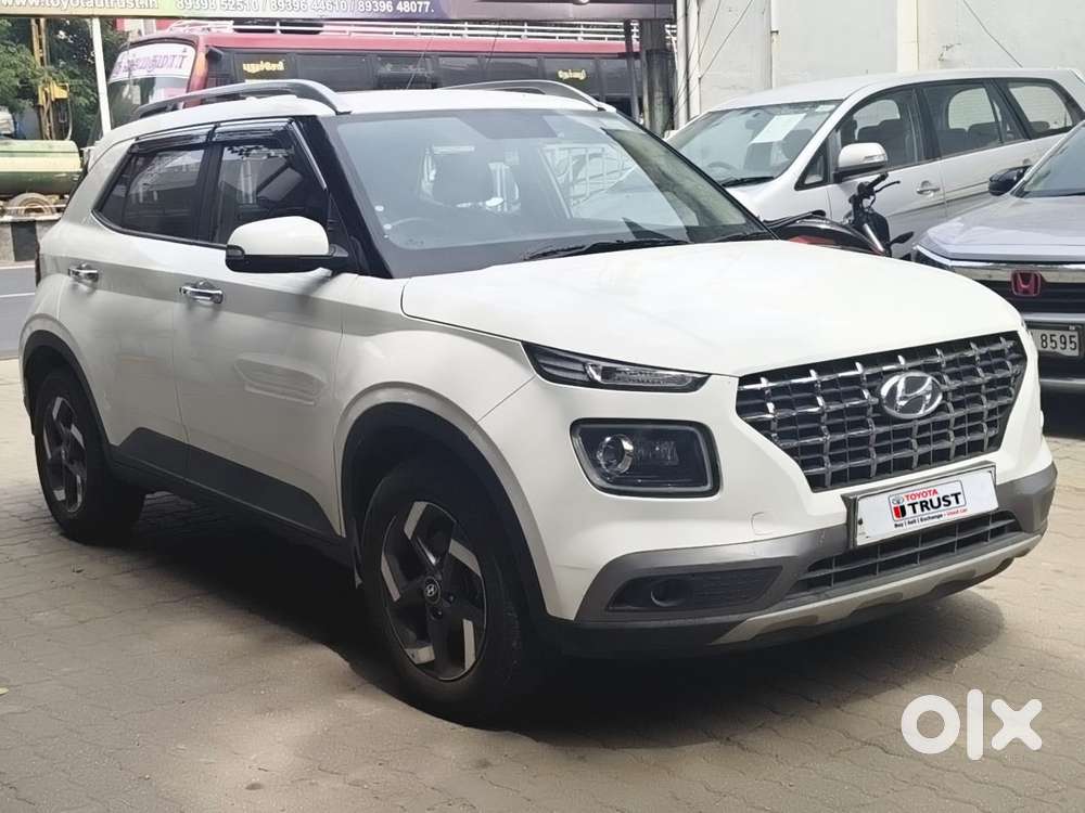 Hyundai Venue Sx (o) Mt 1.5 Diesel, 2021, Diesel