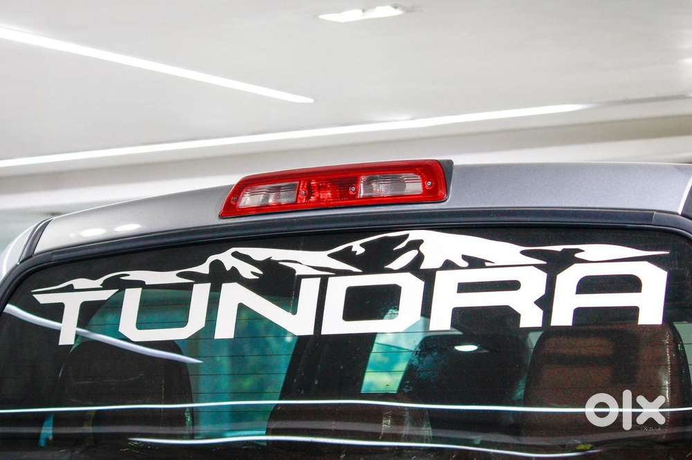 Toyota Tundra Twin Cabin, 2022, Petrol