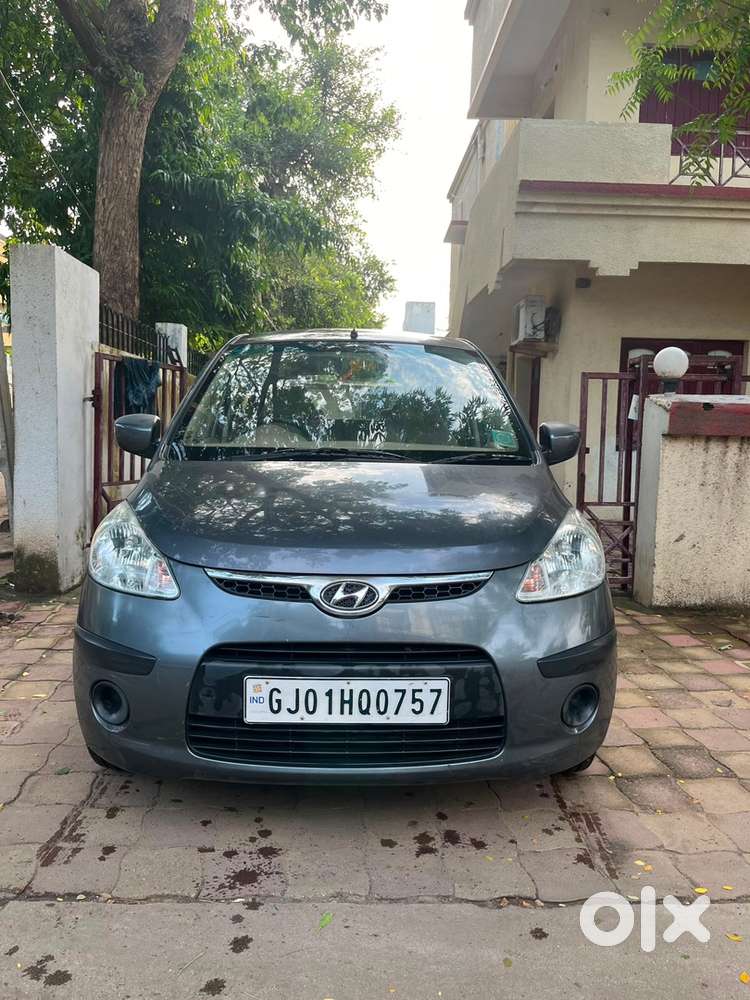 Hyundai I10 Gray