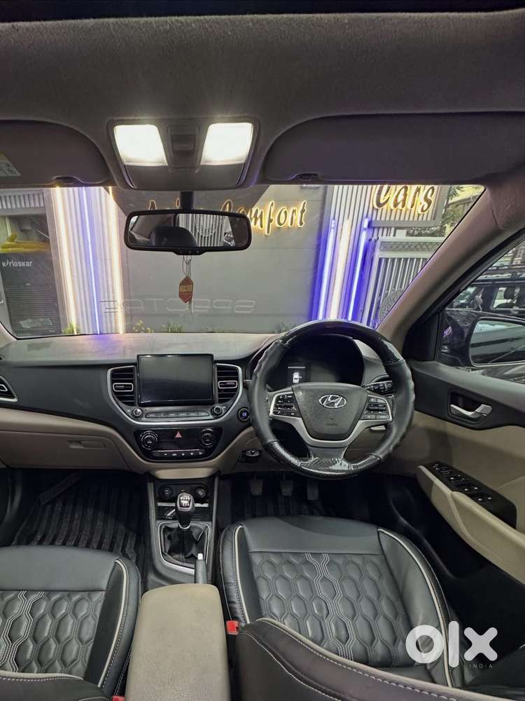 Hyundai Verna, 2023, Petrol