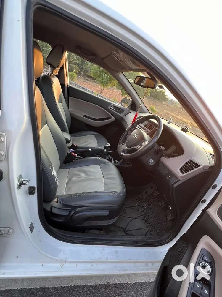 Well Maintained Hyundai Elite I20 Petrol For Sale.