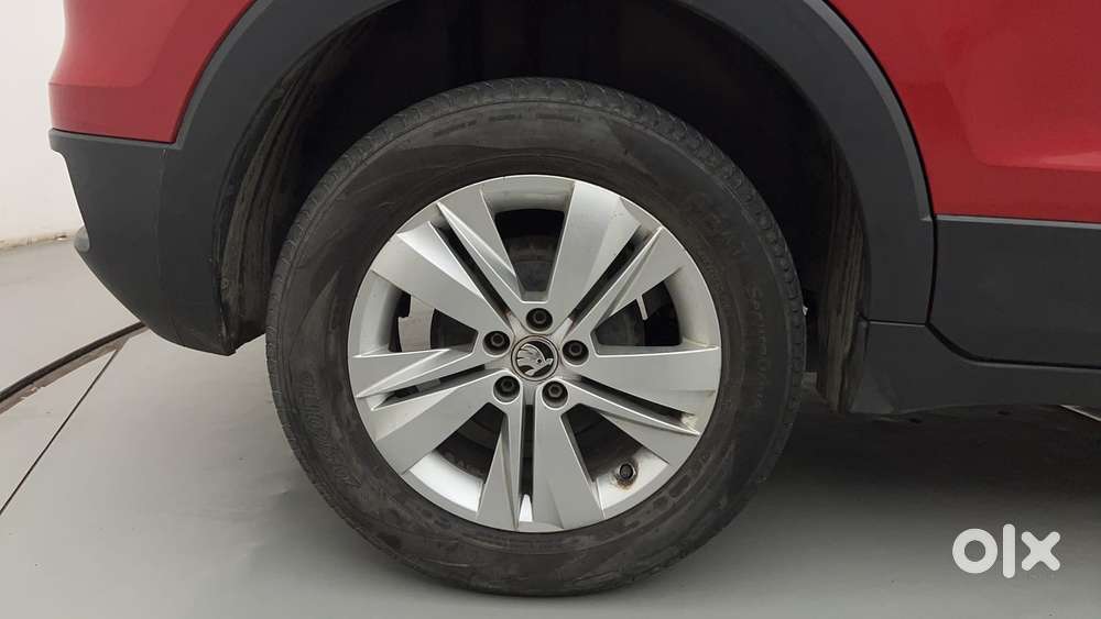 Skoda Kushaq 1.0 Tsi Ambition At, 2023, Petrol