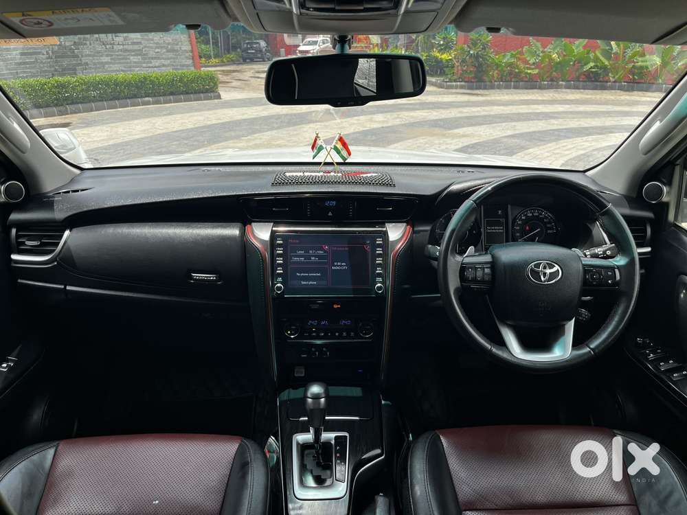 Toyota Fortuner Legender 4x2 At 2.8, 2023, Diesel