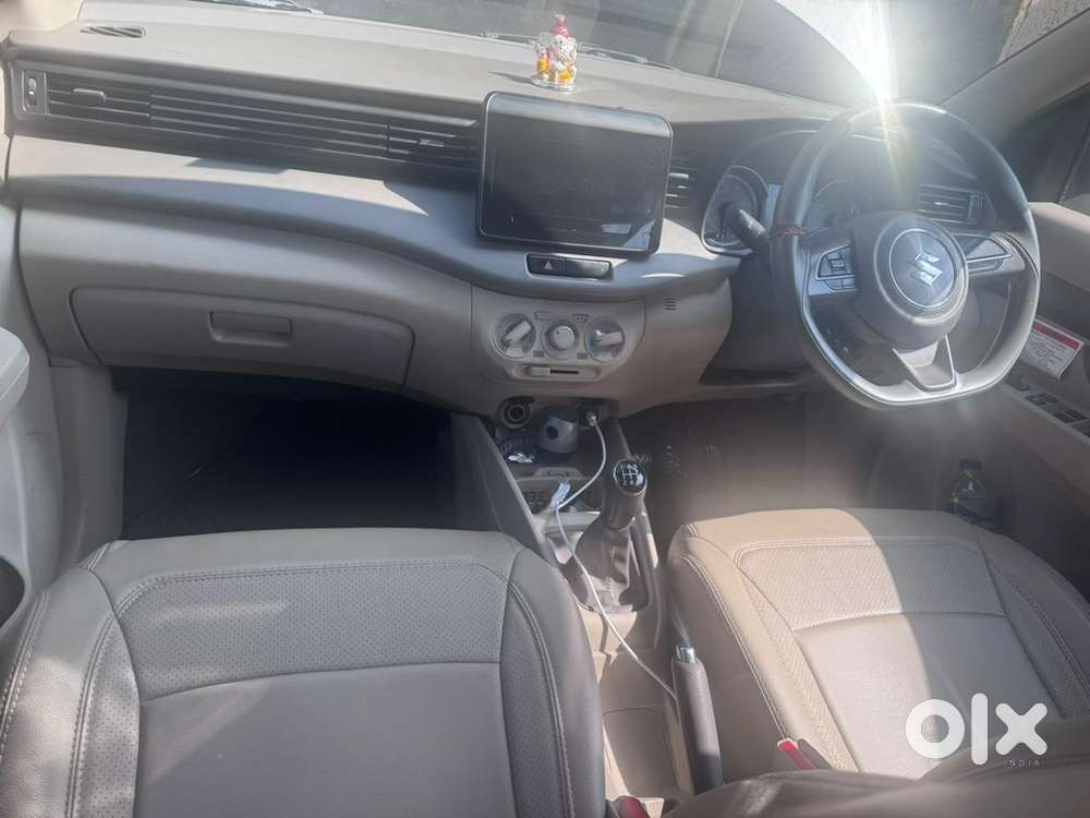 Maruti Ertiga Vxi 2025
