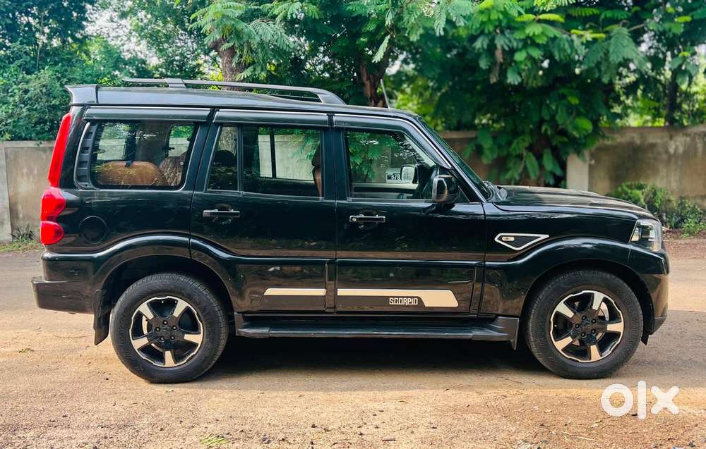 Mahindra Scorpio Classic 2.2 S 11 Mt 7 Cc, 2023, Diesel