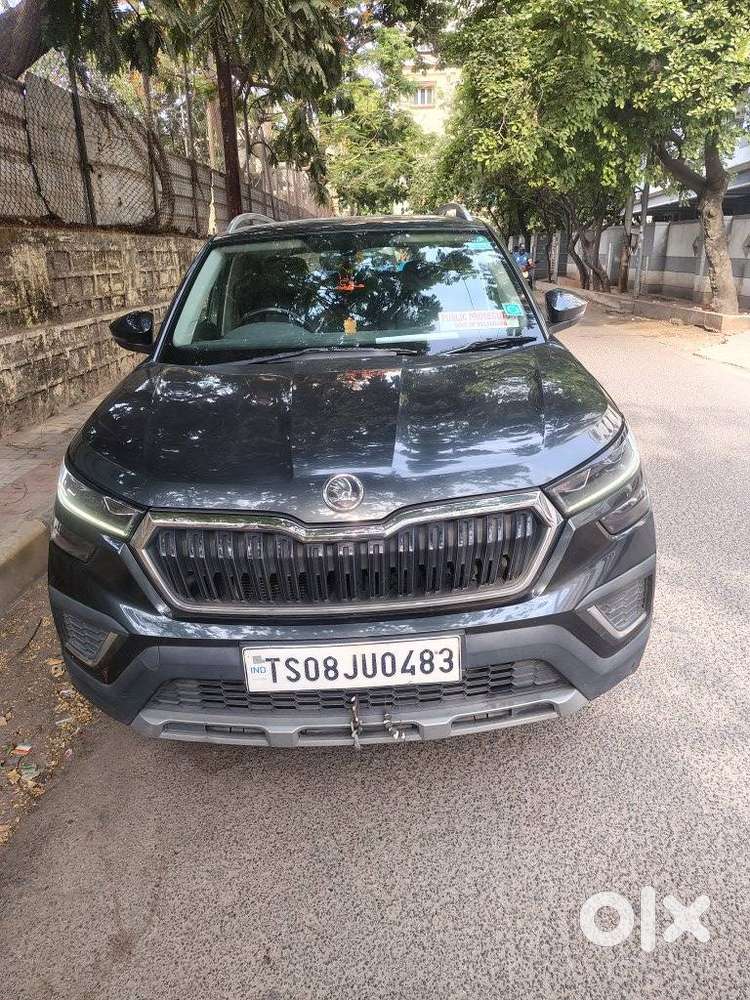 Skoda Kushaq 1.0 Tsi Style, 2023, Petrol