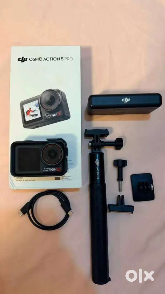 DJI Osmo Action 5 Pro Adventure Combo.