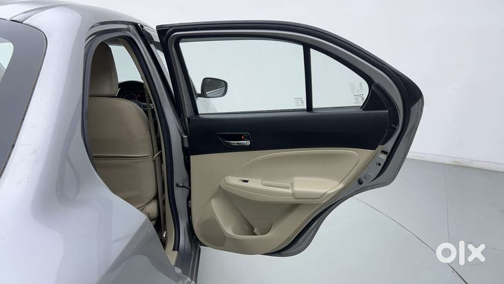 Maruti Suzuki Dzire Vxi Ags, 2021, Petrol