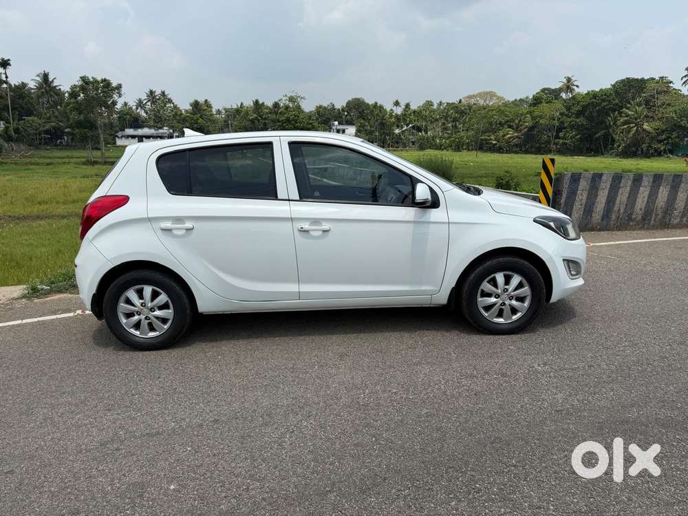 Hyundai I20 2012-2014 Sportz 1.4 Crdi, 2014, Diesel