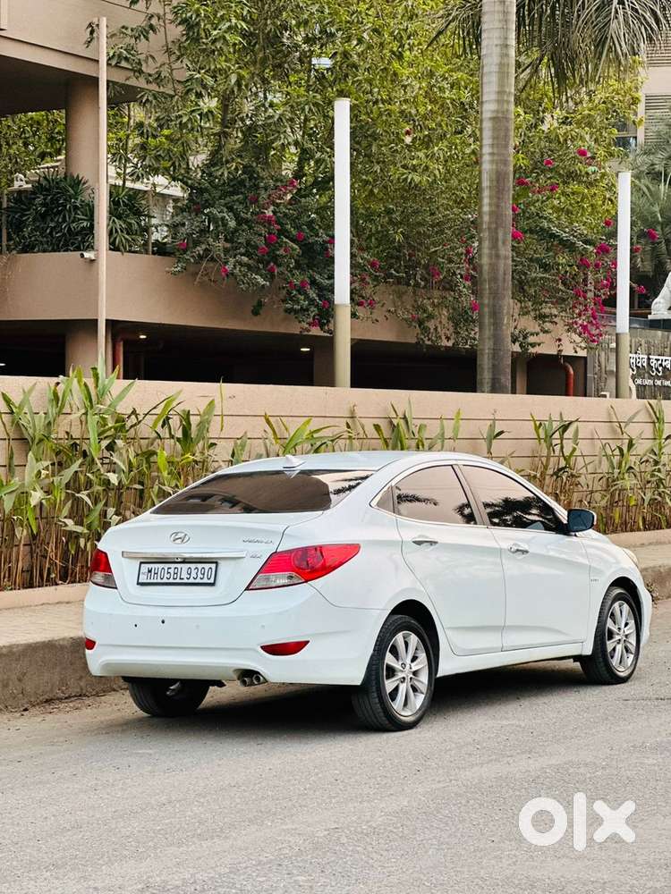 Hyundai Verna 2012