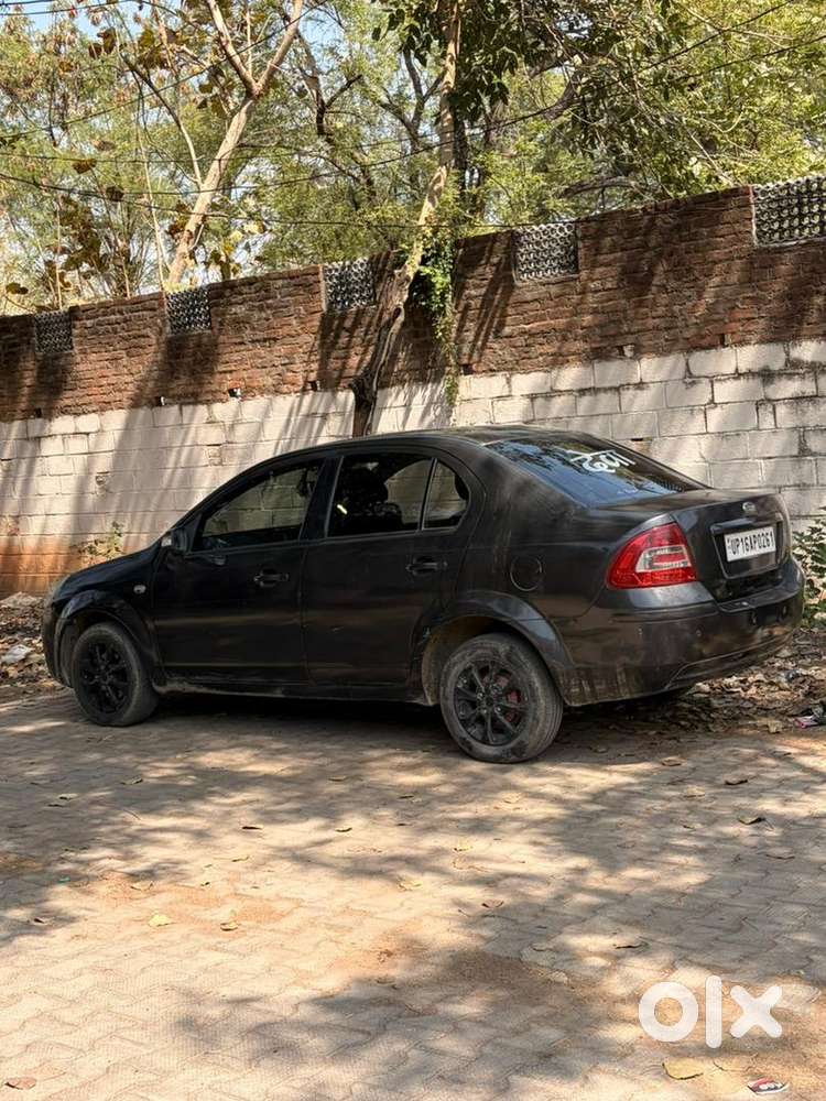 Ford Fiesta 2013 Diesel 75000 Km Driven
