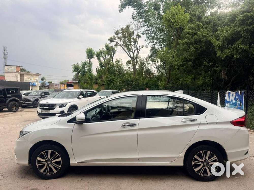 Honda City, 2022, Petrol