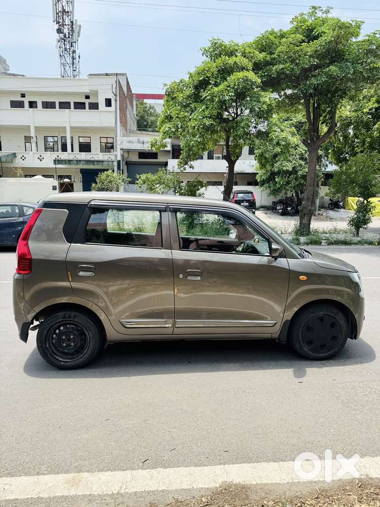 Maruti Suzuki Wagon R Vxi 1.0, 2022, Petrol