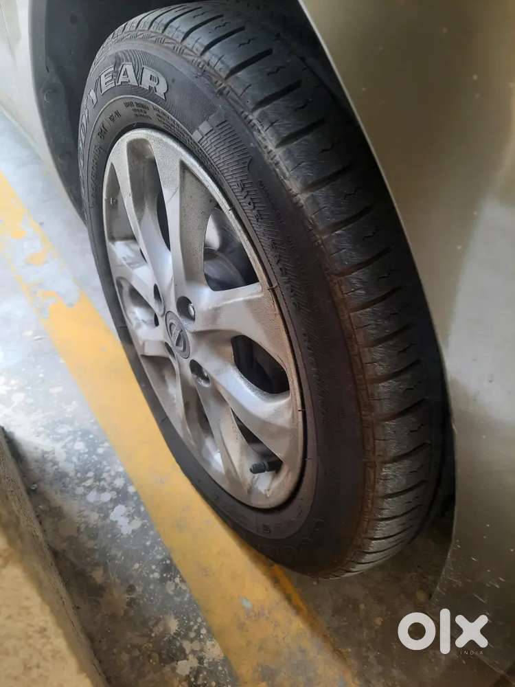 Nissan Micra Active 2014