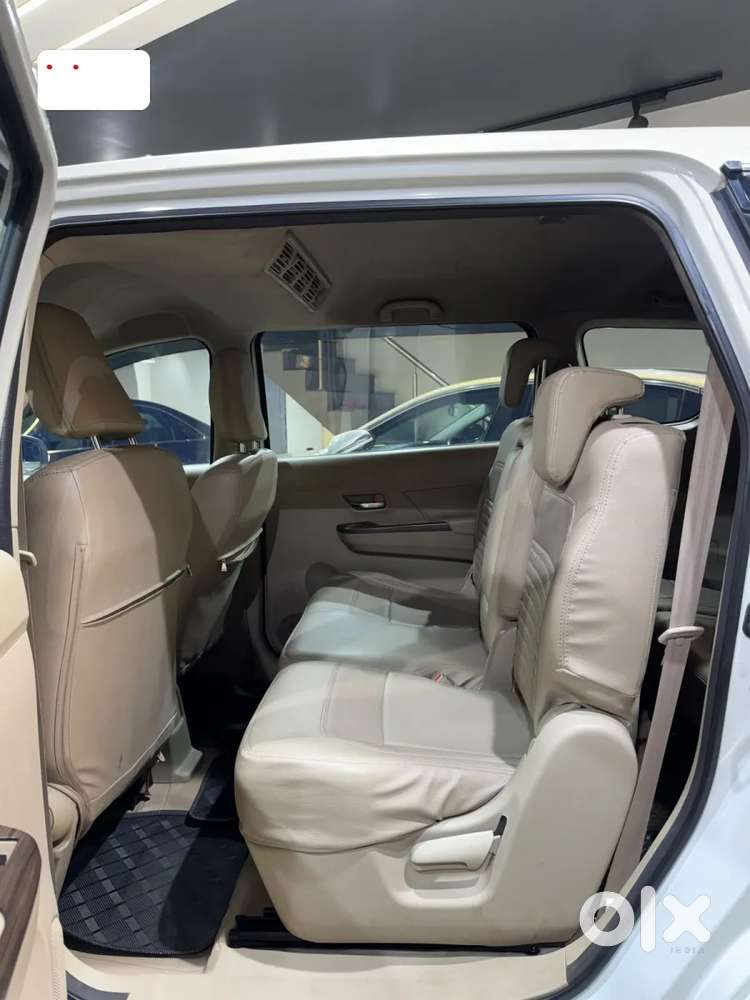 Maruti Suzuki Ertiga Vxi At, 2022, Petrol