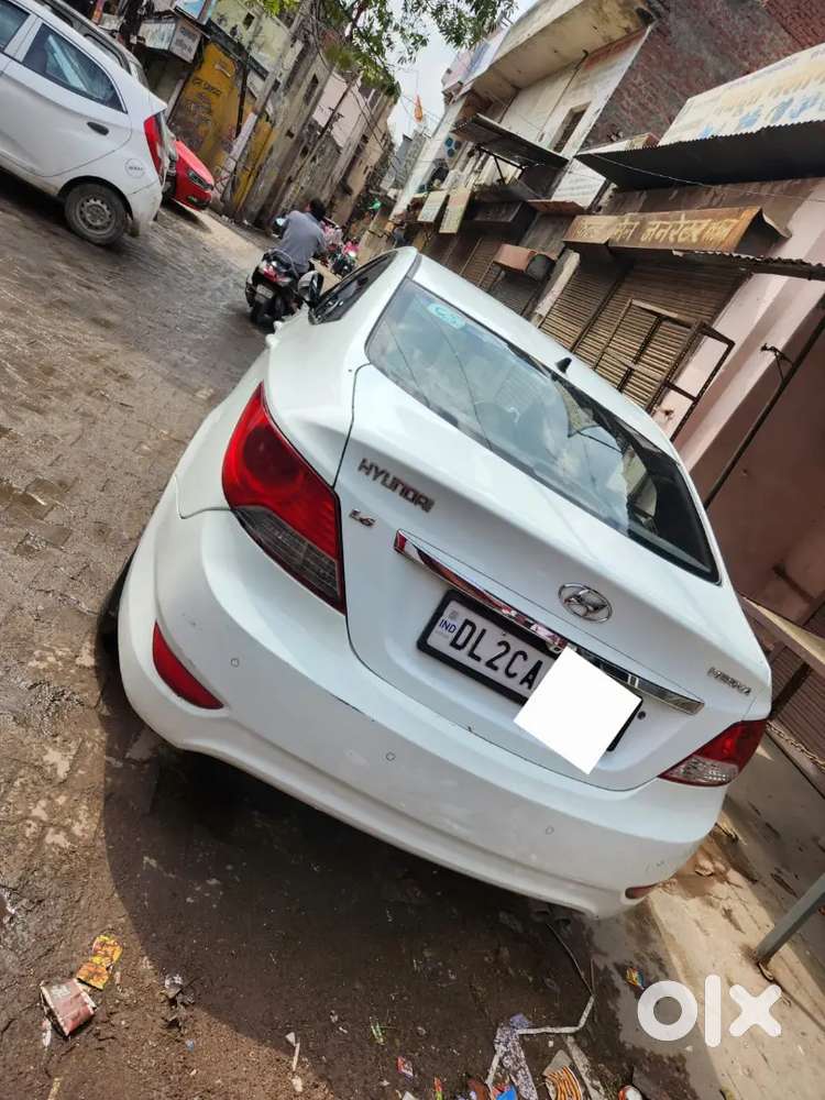 Hyundai Verna 2013 Petrol 110000 Km Driven