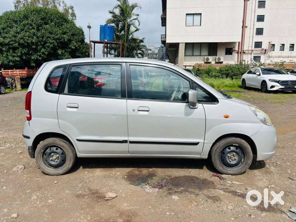 Maruti Suzuki Zen Estilo Vxi Bsiv, 2013, Petrol