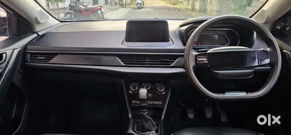 Tata Nexon Smart Plus1.2 Revotron Petrol 5 Mt, 2024, Petrol