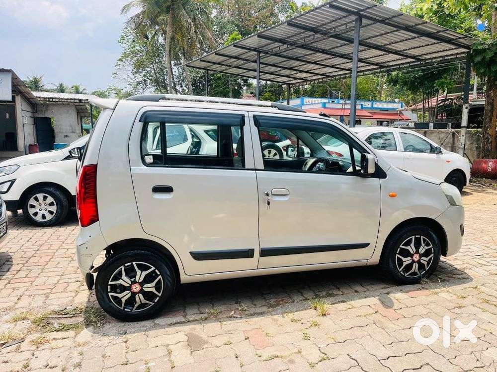 Maruti Suzuki Wagon R Vxi, 2017, Petrol