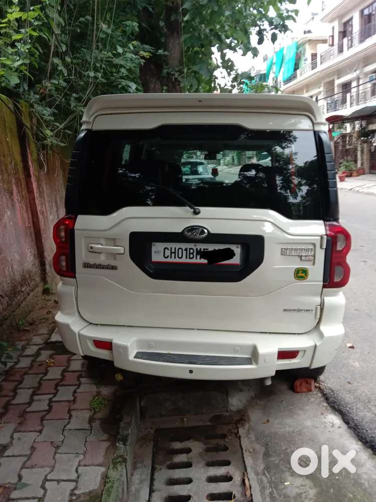 Mahindra Scorpio S10 Diesel Manual 2017