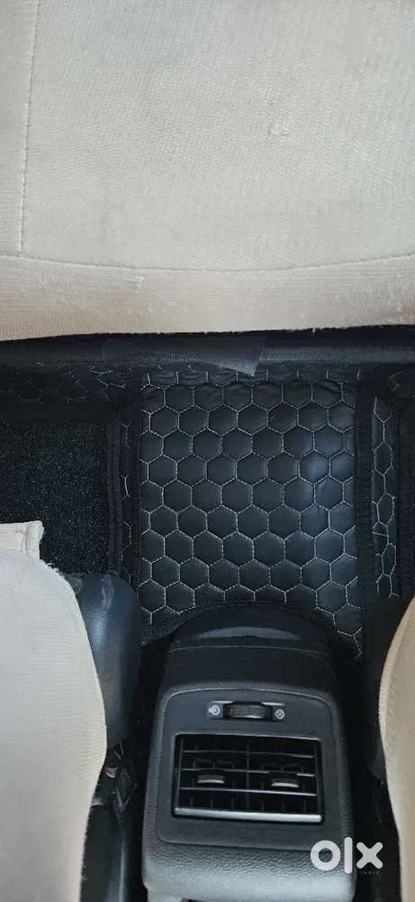 Hyundai Grand I10 Asta ( Top End )