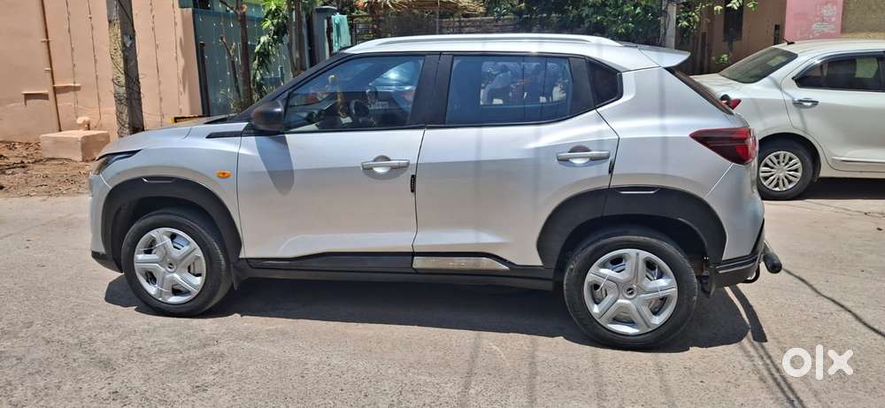 Nissan Magnite 1.0 Xe, 2022, Petrol