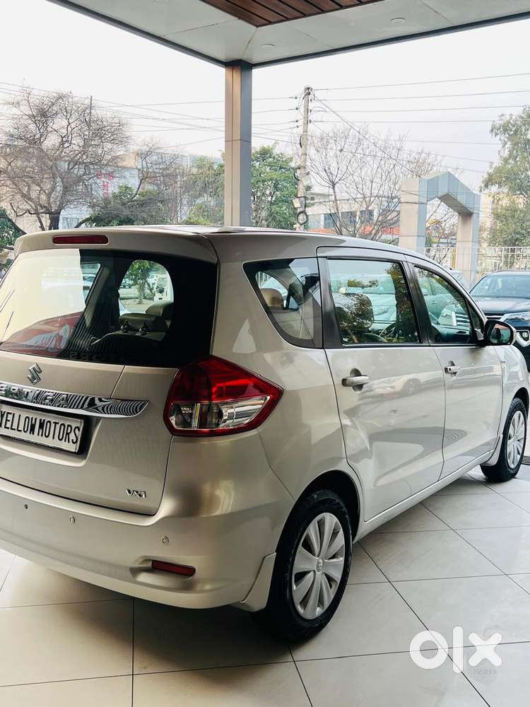 Maruti Suzuki Ertiga Vxi At, 2017, Petrol
