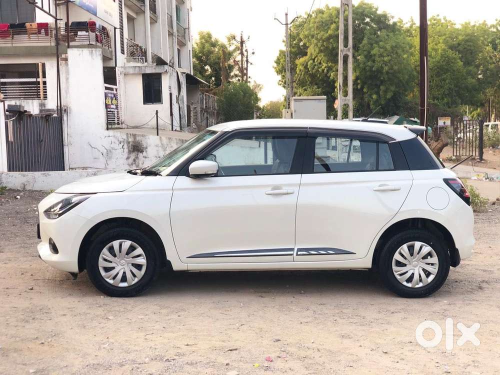 Maruti Suzuki Swift Vxi Optional, 2024, Petrol
