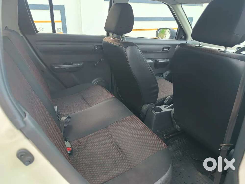 Maruti Suzuki Swift 2011 Diesel 110000 Km Driven