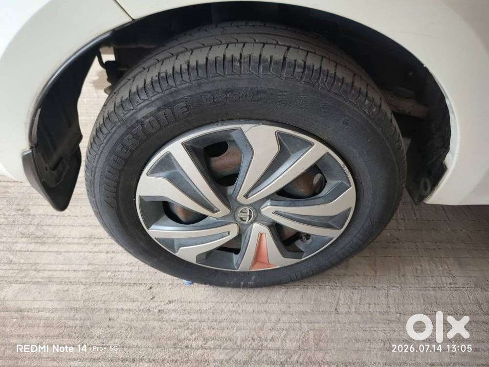 Tata Tigor Buzz Petrol, 2018, Petrol