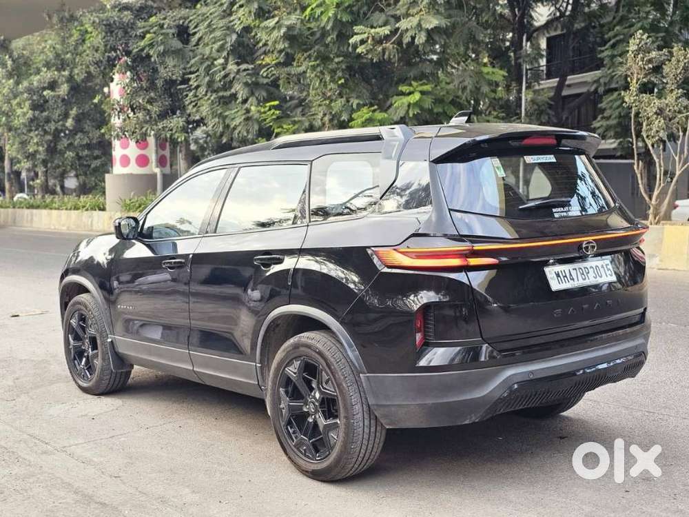 Tata Safari Accomplished Plus Dark Edition, 2023, Diesel
