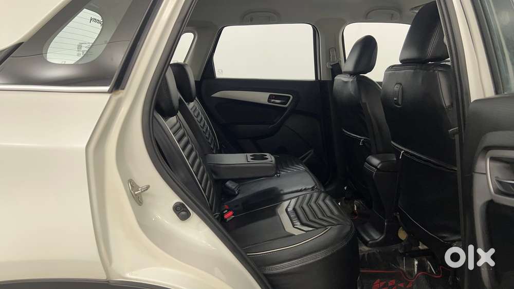 Maruti Suzuki Vitara Brezza 1.5 Zxi Plus At, 2021, Petrol