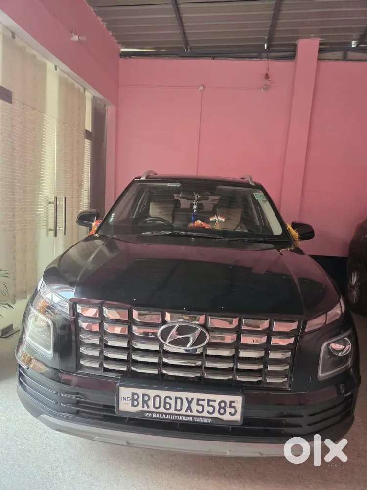 Hyundai Venue 1.0 Turbo 2025 First-owner Car