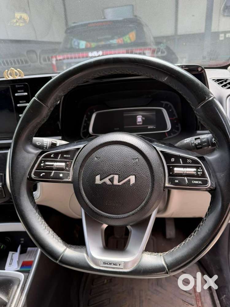 Kia Sonet 2023 Diesel Well Maintained..single Hand Driven..