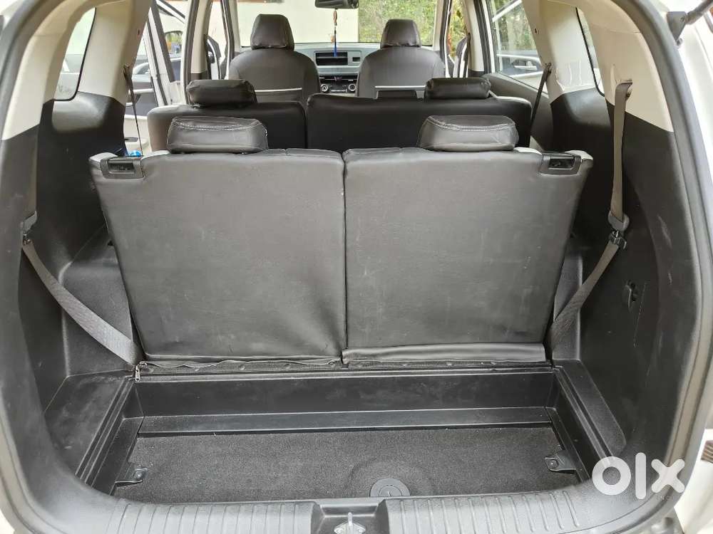 Kia Carens 2023 Diesel 175000 Km Driven