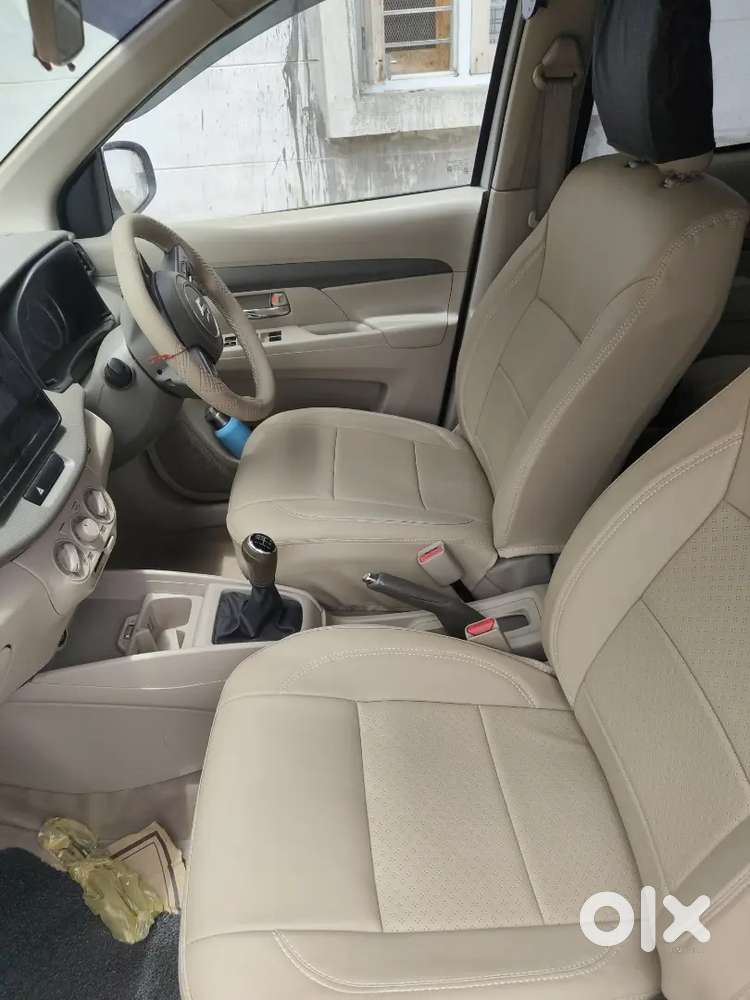 Maruti Suzuki Ertiga 2023 Cng & Hybrids 130000 Km Driven