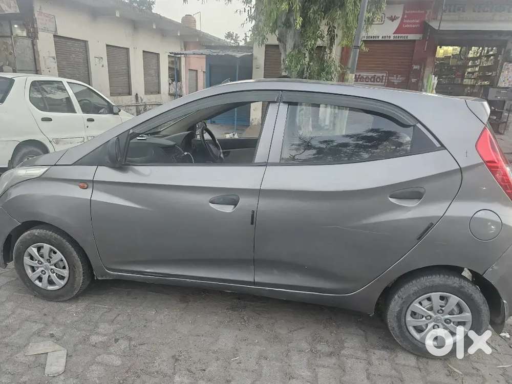 Hyundai Eon 2012 Cng & Hybrids 100000 Km Driven