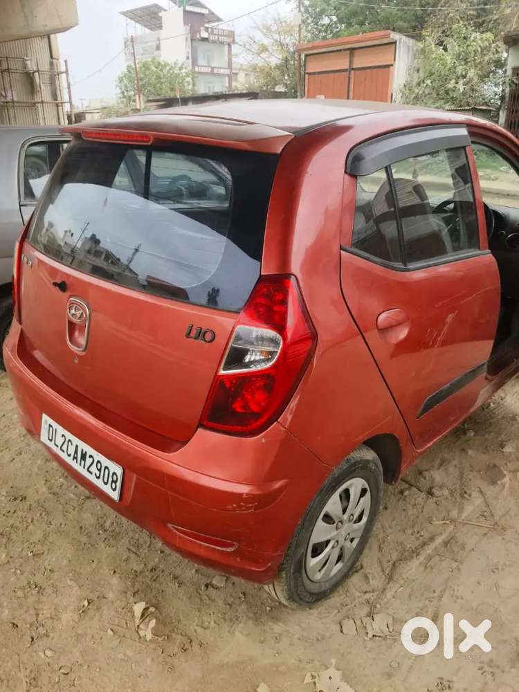 Hyundai I10 Sportz 2011