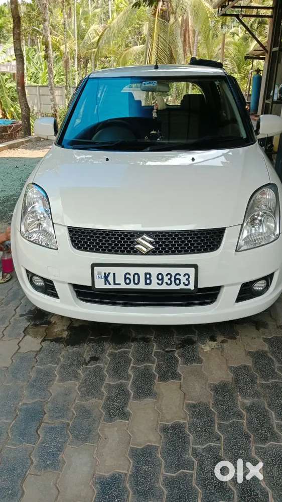Maruti Suzuki Swift Lxi 2010