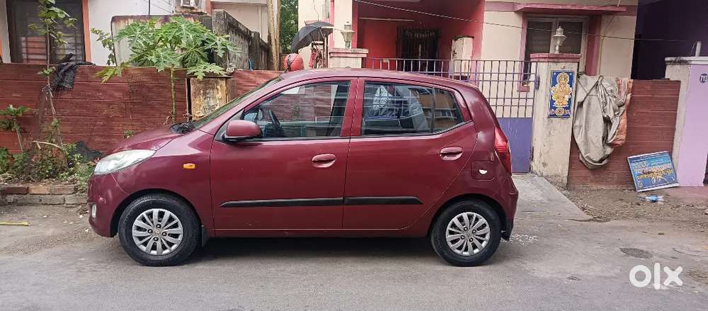 Hyundai I10 2017 Well Maintained Car For Sale