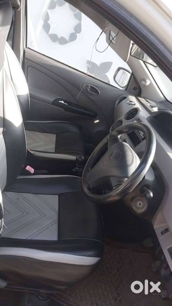 Toyota Etios Liva Gd 2011