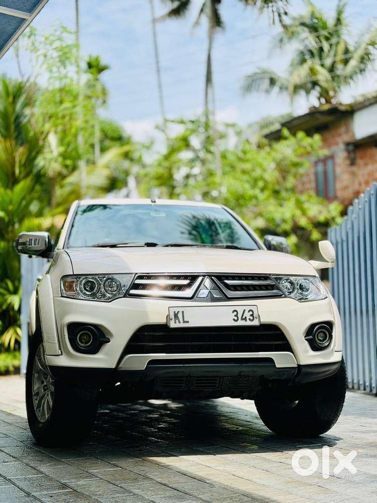 Mitsubishi Diesel Automatic 2015 Car