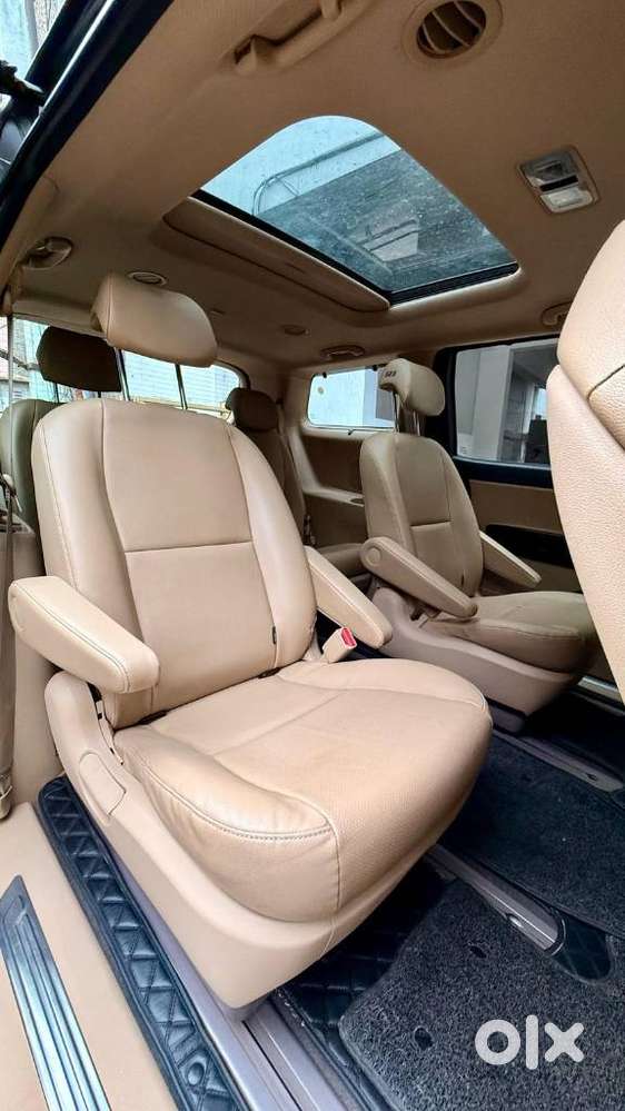 Kia Carnival Premium 8 Str, 2022, Diesel