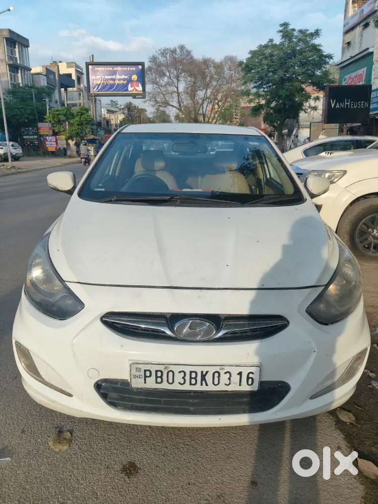 Hyundai Verna 2014 Top Model Alloy Wheel