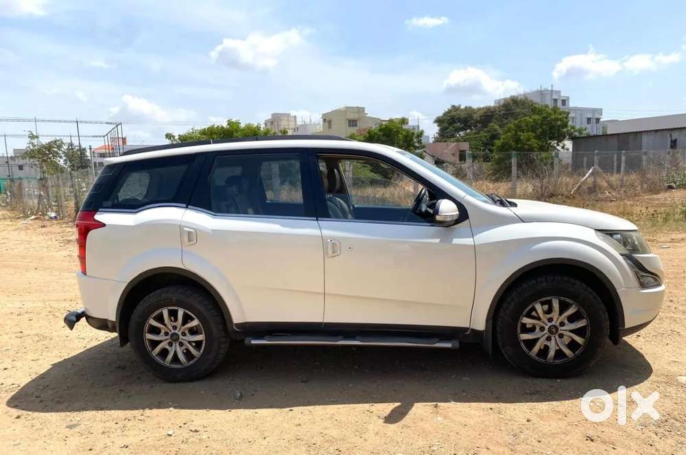Mahindra Xuv500 At W10 Fwd, 2016, Diesel